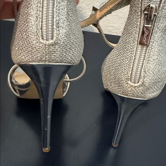 Jewel Badgley Mischka Galen‎ Platform Glitter Evening Heel Shoe Silver 7.5 - Picture 12 of 12